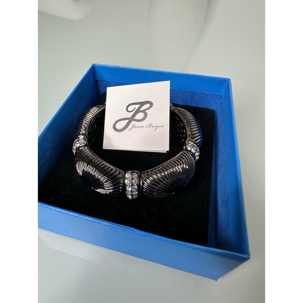 Joan Boyce Bracelet Black with‎ Crystal. New